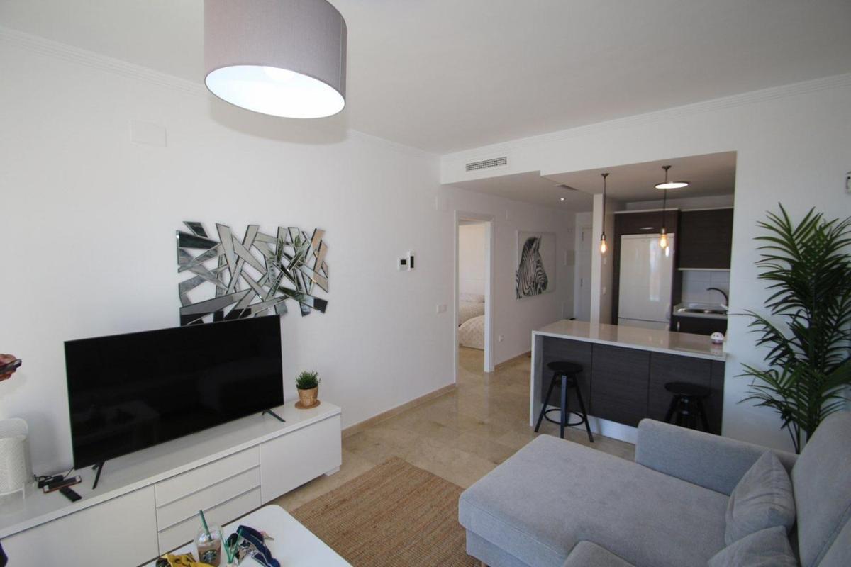 מנילבה Small Oasis Nelson Mandela Apartment With Sea View, Two Bedrooms, Parking, Terrace And Pool מראה חיצוני תמונה