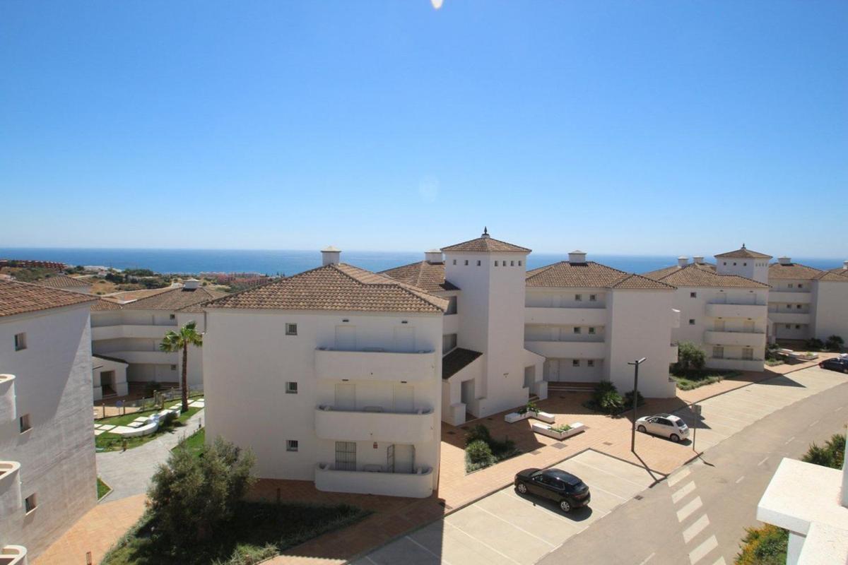 מנילבה Small Oasis Nelson Mandela Apartment With Sea View, Two Bedrooms, Parking, Terrace And Pool מראה חיצוני תמונה